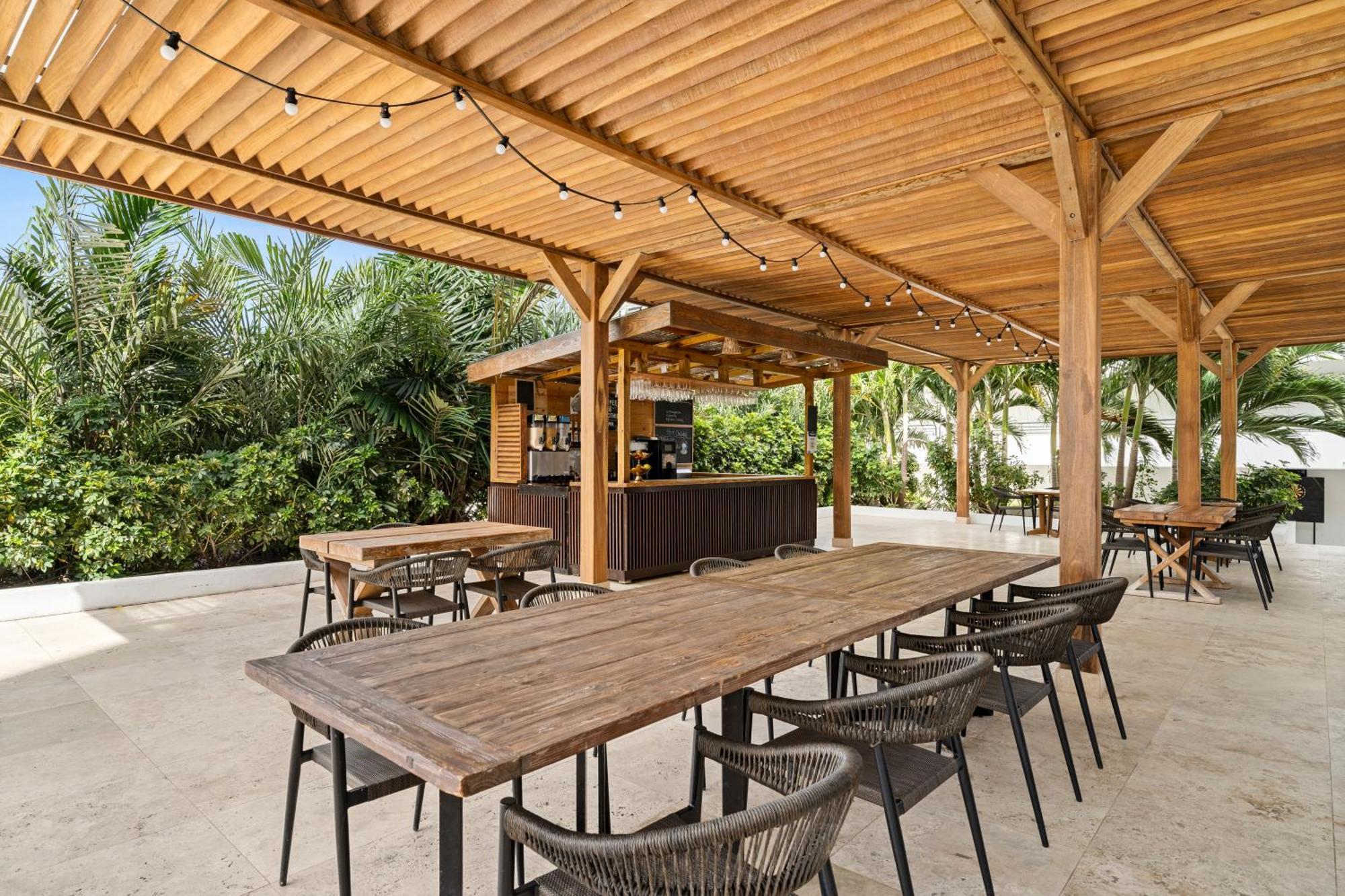 The Rif At Mangrove Beach Corendon Curacao All-Inclusive, Curio By Hilton Willemstad Kültér fotó